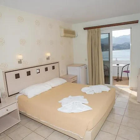 Sunrise Hotel 2*